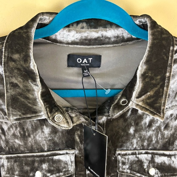 NWT OAT NY Contemporary Grey Velvet Western Style Cropped Snap Shirt Size M - Picture 5 of 15